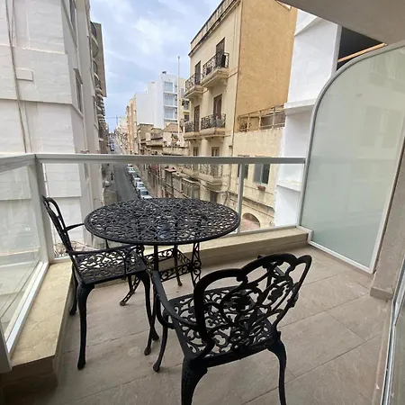 Seaview Apartment Sliema